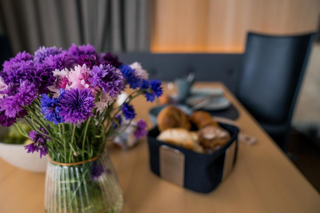 Oberlech750. Refugium Am Berg. Apartment Bagian luar foto